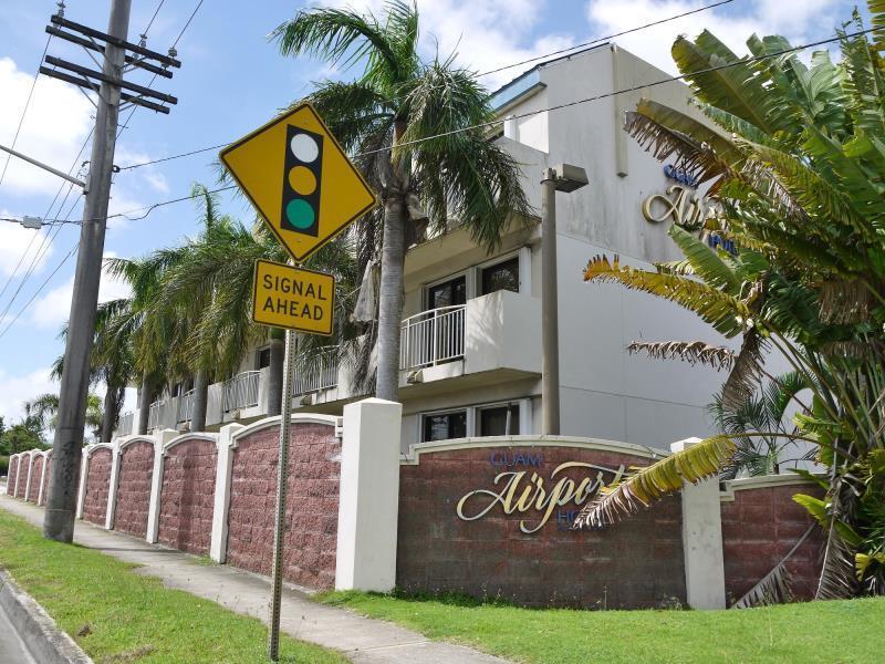 Guam Airport Hotel Тамунинг Екстериор снимка
